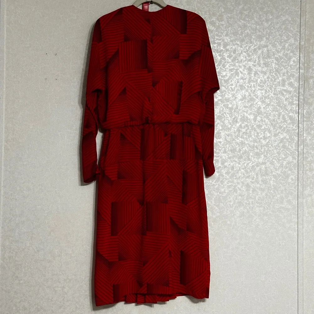 Lori Max New York VTG 80s Red Black‎ Geometric Print Midi Dress Belted Pleated L
